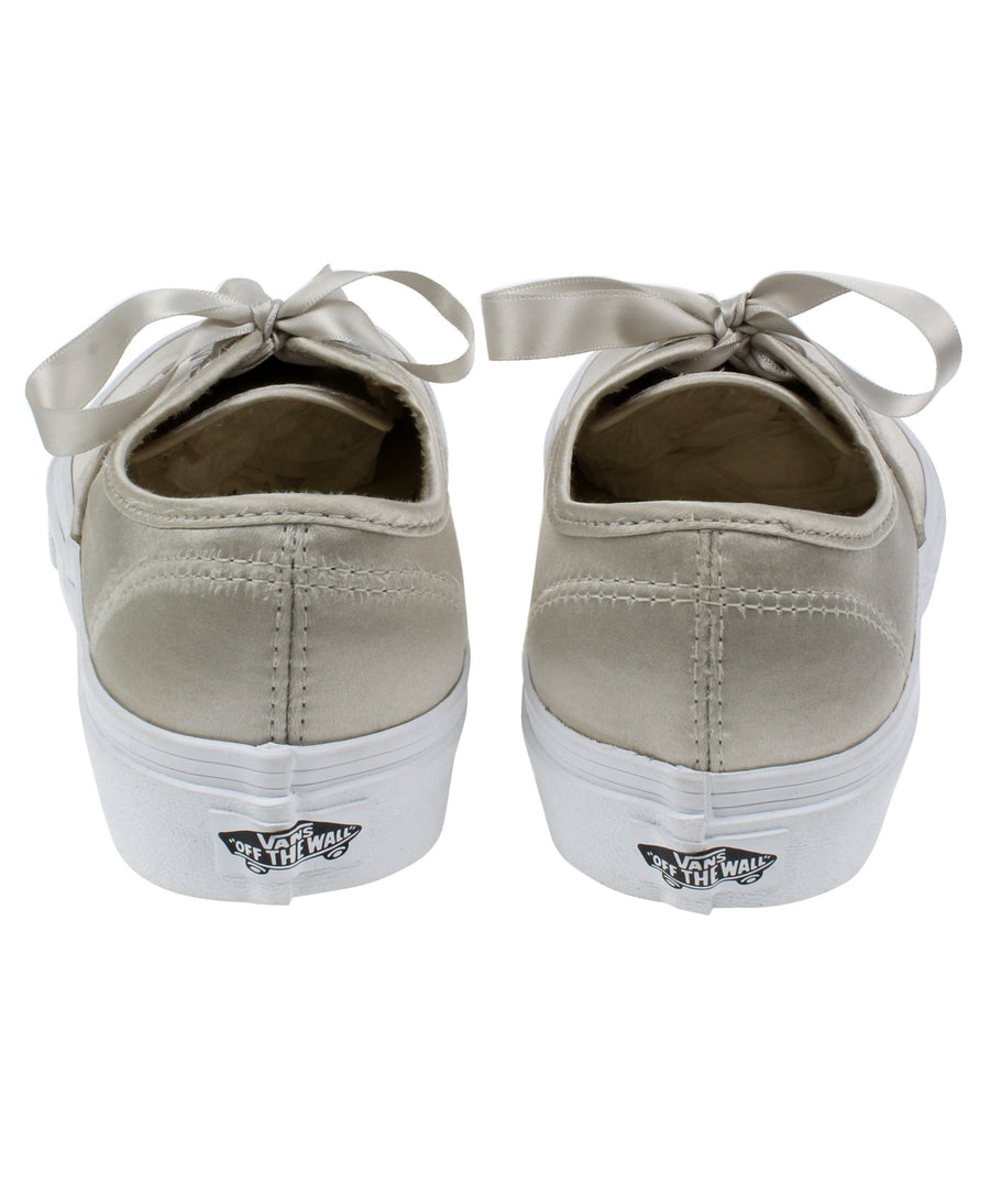 VANS  Authentic Low Top Sneaker 8EMQ9J